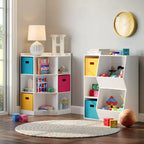 Meuble de rangement pour chambre d'enfant avec 6 casiers de rangement pour jouets et 3 étagères inclinées