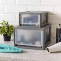 Organisateur de tiroirs de rangement compact empilable en plastique avec portes transparentes